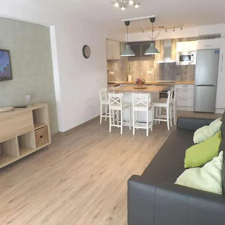 Room City Estepona Castillo Exterior foto